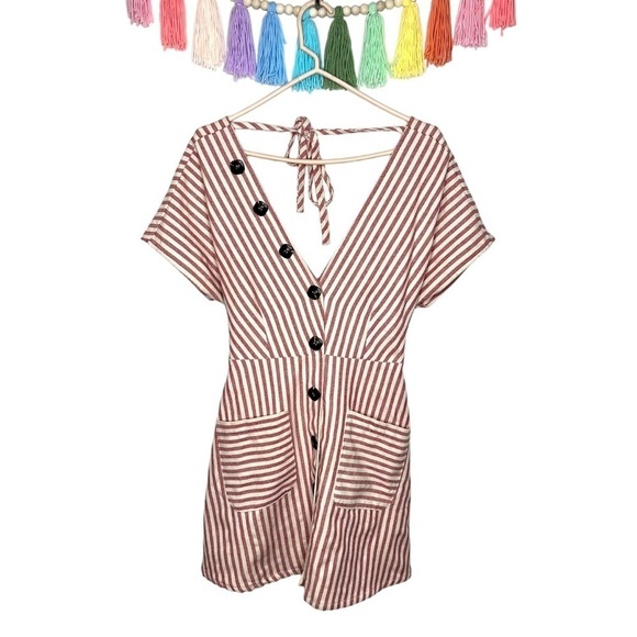 Moon River Red and Cream Stripe Button Front Mini Dress Size Medium - Picture 1 of 16